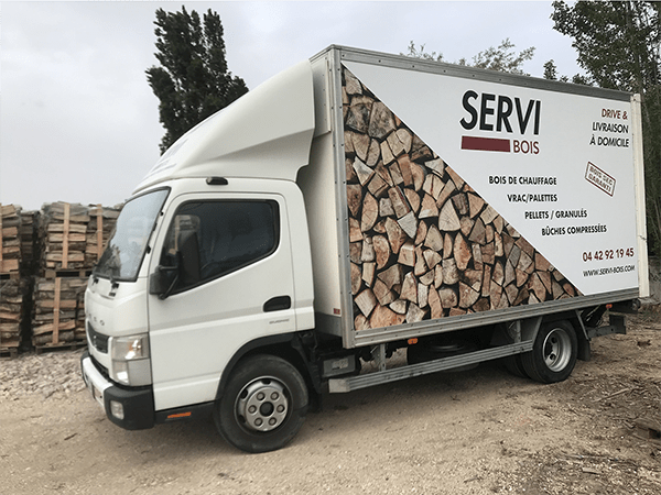 Brennholz Hartholzmischung 30 cm trocken auf Palette — Foto 4